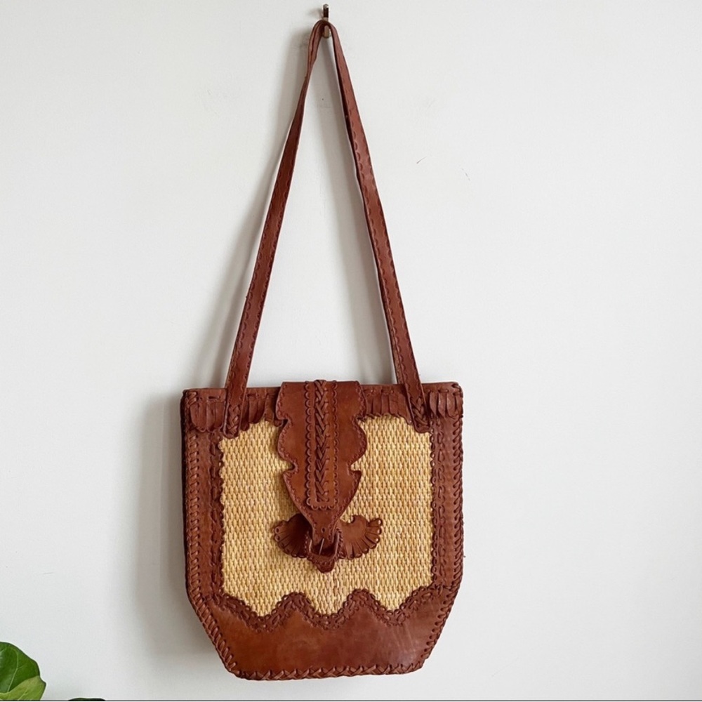 VINTAGE Leather Rattan Blend Brown Shoulder Bag